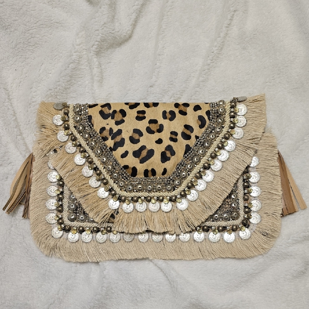NWT Sashi Leopard Print Fringe Clutch